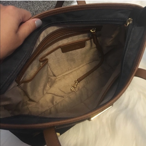 Michael Kors Canvas Bag - Picture 5 of 5